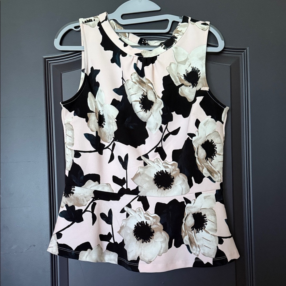 Banana Republic Factory Sleeveless Peplum Top
